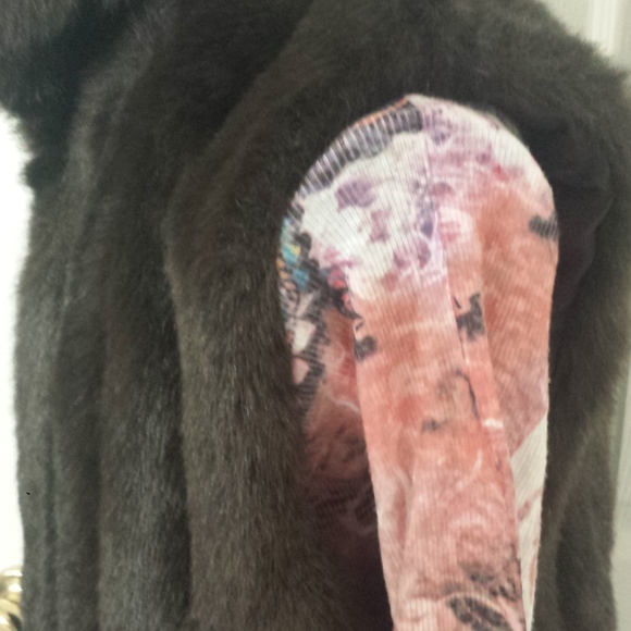 Ranch Mink Vest Faux Fur Reversible Brandon Thomas - Picture 3 of 12